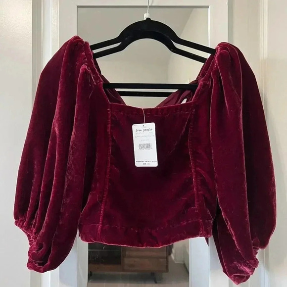Free People Red Velvet Puff Sleeve Crop Top
Size: XS - Picture 2 of 6